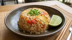 Pržena riža na tajlandski način s piletinom: taj autentični tajlandski okus – sve se svodi na dva ključna detalja