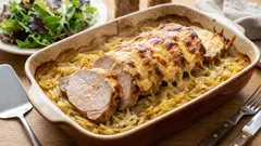 Sočno meso i mekani krumpiri prekriveni koricom od sira: večera koju svi vole