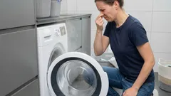 Mirisi li vaš perilica rublja poput močvare? Prvo provjerite ova područja.